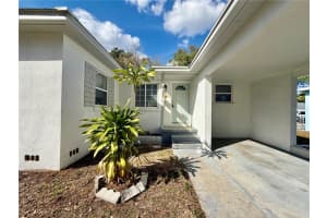 8023 COUNTRY CLUB ROAD, ST PETERSBURG, FL 33710 - MLS#MFRTB8484001