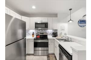 13101 GULF BOULEVARD, MADEIRA BEACH, FL 33708 - MLS#MFRTB8484038