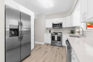 8215 QUAIL ROAD, SEMINOLE, FL 33777 - MLS#MFRTB8484046