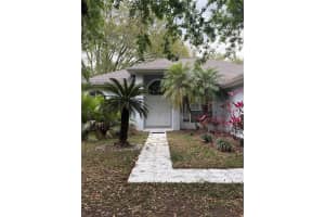3820 CYPRESS MEADOWS ROAD, TAMPA, FL 33624 - MLS#MFRTB8484062