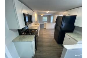 2525 IMLAY COURT, ST PETERSBURG, FL 33705 - MLS#MFRTB8484083