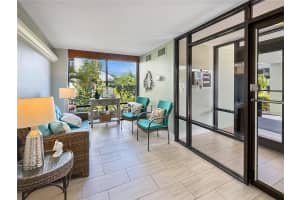 300 WOODETTE DRIVE, DUNEDIN, FL 34698 - MLS#MFRTB8484111