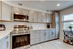 7321 CENTRAL AVENUE, ST PETERSBURG, FL 33710 - MLS#MFRTB8484135