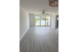 7425 BAY ISLAND DRIVE, SOUTH PASADENA, FL 33707 - MLS#MFRTB8484151