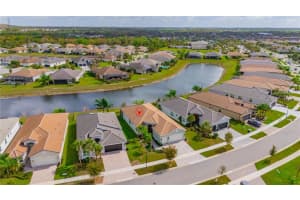 4916 SEVILLA SHORES DRIVE, WIMAUMA, FL 33598 - MLS#MFRTB8484166