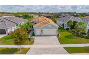 4916 SEVILLA SHORES DRIVE, WIMAUMA, FL 33598 - MLS#MFRTB8484166