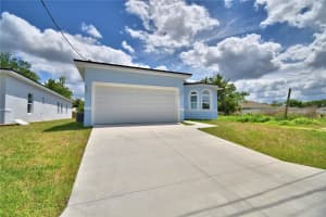 152 1ST STREET, WINTER HAVEN, FL 33880 - MLS#MFRTB8484178