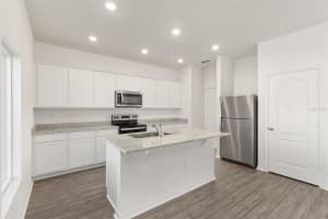 1790 WHITE ELEPHANT LOOP, WINTER HAVEN, FL 33884 - MLS#MFRTB8484188