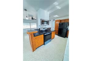 8484 120TH STREET, SEMINOLE, FL 33772 - MLS#MFRTB8484194