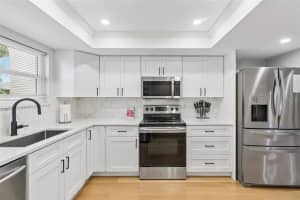 9785 86TH AVENUE, SEMINOLE, FL 33777 - MLS#MFRTB8484205