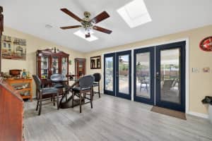 10262 MEMORIAL HIGHWAY, TAMPA, FL 33615 - MLS#MFRTB8484255