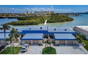 476 BOCA CIEGA POINT BOULEVARD, ST PETERSBURG, FL 33708 - MLS#MFRTB8484267