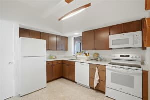 1190 79TH AVENUE, ST PETERSBURG, FL 33702 - MLS#MFRTB8484280