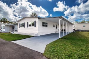 2266 PIAZZA DRIVE, SARASOTA, FL 34238 - MLS#MFRTB8484312