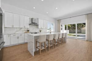 842 30TH AVENUE, ST PETERSBURG, FL 33704 - MLS#MFRTB8484317