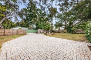 1735 23RD AVENUE, ST PETERSBURG, FL 33713 - MLS#MFRTB8484341