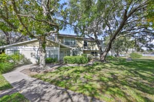 14805 LAKE FOREST DRIVE, LUTZ, FL 33559 - MLS#MFRTB8484359