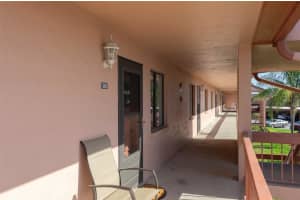 110 LAKESIDE COURT, OLDSMAR, FL 34677 - MLS#MFRTB8484399