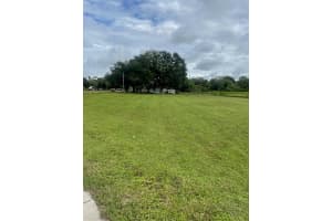 7854 16TH STREET, OKEECHOBEE, FL 34974 - MLS#MFRTB8484436
