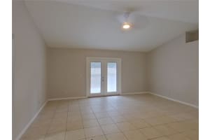 MLS# MFRTB8484556, Plant City, Florida 33566