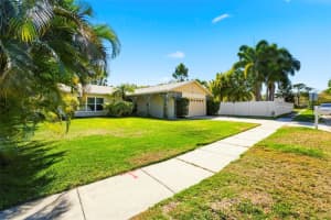 11932 99TH AVENUE, SEMINOLE, FL 33772 - MLS#MFRTB8484645