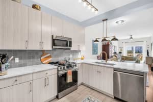 316 8TH STREET, ST PETERSBURG, FL 33701 - MLS#MFRTB8484666