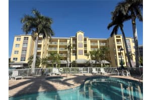 423 150th Ave #1405, MADEIRA BEACH