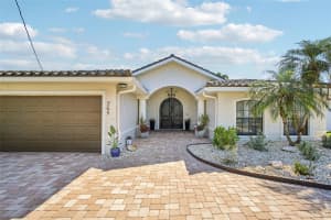 565 CRYSTAL DRIVE, MADEIRA BEACH, FL 33708 - MLS#MFRTB8484714