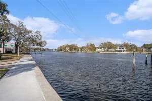 2424 W Tampa Bay Blvd #i103, TAMPA