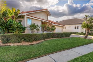 930 SYMPHONY ISLES BOULEVARD, APOLLO BEACH, FL 33572 - MLS#MFRTB8484759