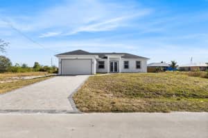 152 PENNFIELD STREET, LEHIGH ACRES, FL 33974 - MLS#MFRTB8484775