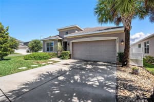 8202 WILLOW BEACH DRIVE, RIVERVIEW, FL 33578 - MLS#MFRTB8484803