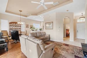 918 REGAL MANOR WAY, SUN CITY CENTER, FL 33573 - MLS#MFRTB8484857