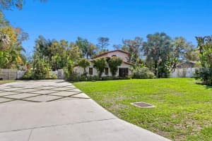 7915 FLOWERFIELD DRIVE, TAMPA, FL 33615 - MLS#MFRTB8484892