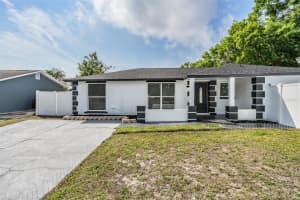 8702 FRIENDSHIP COURT, TAMPA, FL 33634 - MLS#MFRTB8484914