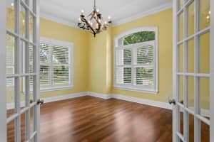 16504 AVILA BOULEVARD, TAMPA, FL 33613 - MLS#MFRTB8485075