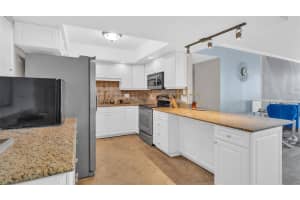 5130 BRITTANY DRIVE, ST PETERSBURG, FL 33715 - MLS#MFRTB8485132