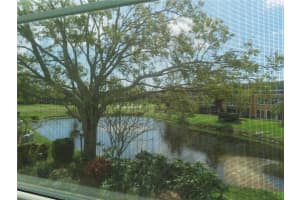 225 COUNTRY CLUB DRIVE, LARGO, FL 33771 - MLS#MFRTB8485144