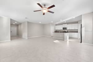 5245 WHITE CHICORY DRIVE, APOLLO BEACH, FL 33572 - MLS#MFRTB8485149