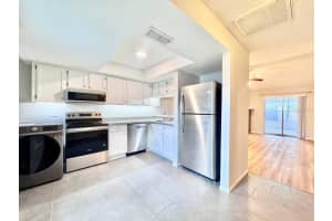 5124 GAINSVILLE DRIVE, TEMPLE TERRACE, FL 33617 - MLS#MFRTB8485165