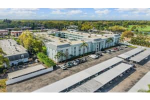 1706 BELLEAIR FOREST DRIVE, BELLEAIR, FL 33756 - MLS#MFRTB8485199