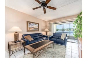 303 WOODLAKE WYNDE, OLDSMAR, FL 34677 - MLS#MFRTB8485200