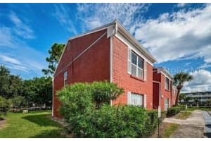 1044 82ND TERRACE, ST PETERSBURG, FL 33702 - MLS#MFRTB8485207