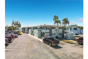 1840 SHORE DRIVE, SOUTH PASADENA, FL 33707 - MLS#MFRTB8485231