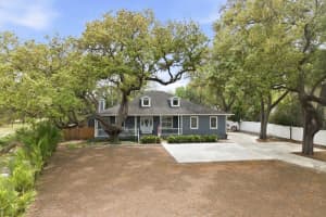 2351 COACHMAN ROAD, CLEARWATER, FL 33765 - MLS#MFRTB8485243