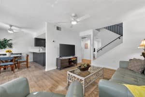 6490 CAPE HATTERAS WAY, ST PETERSBURG, FL 33702 - MLS#MFRTB8485277