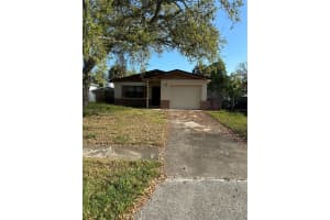 1758 Michigan Ave Ne, ST PETERSBURG