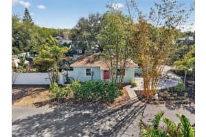 1246 37TH AVENUE, ST PETERSBURG, FL 33704 Sold 04/14/26