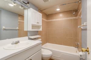 200 COUNTRY CLUB DRIVE, LARGO, FL 33771 - MLS#MFRTB8485407