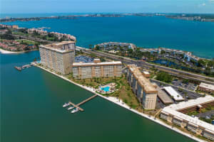 5200 BRITTANY DRIVE, ST PETERSBURG, FL 33715 - MLS#MFRTB8485456